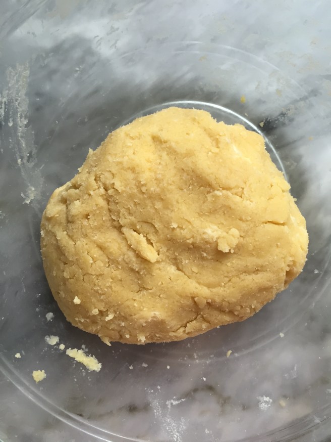 Crostata-dough-is-ready-to-roll